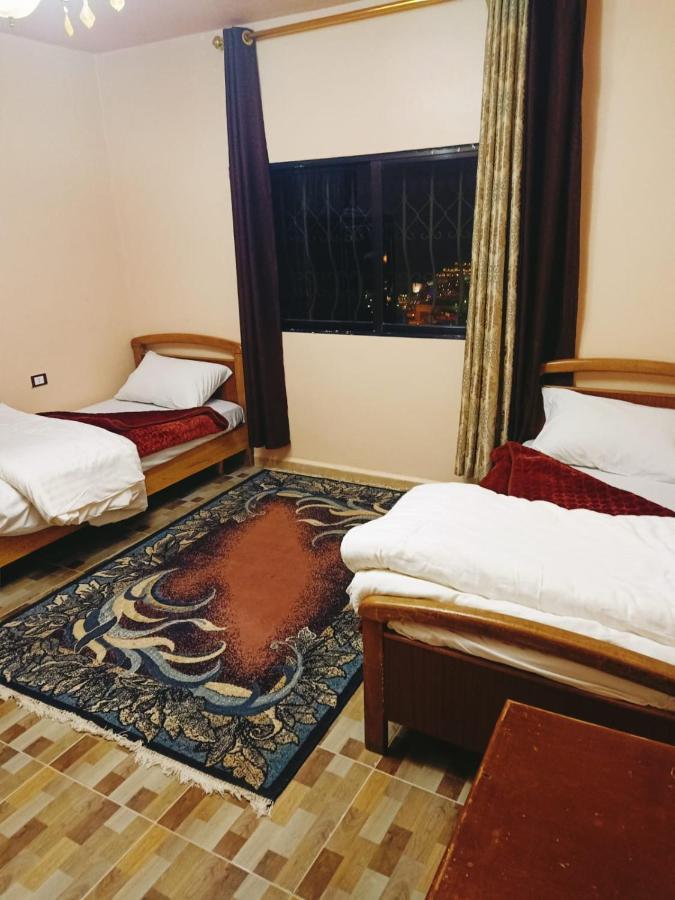 Jordanian Baity Apartment Wadi Musa Exterior foto